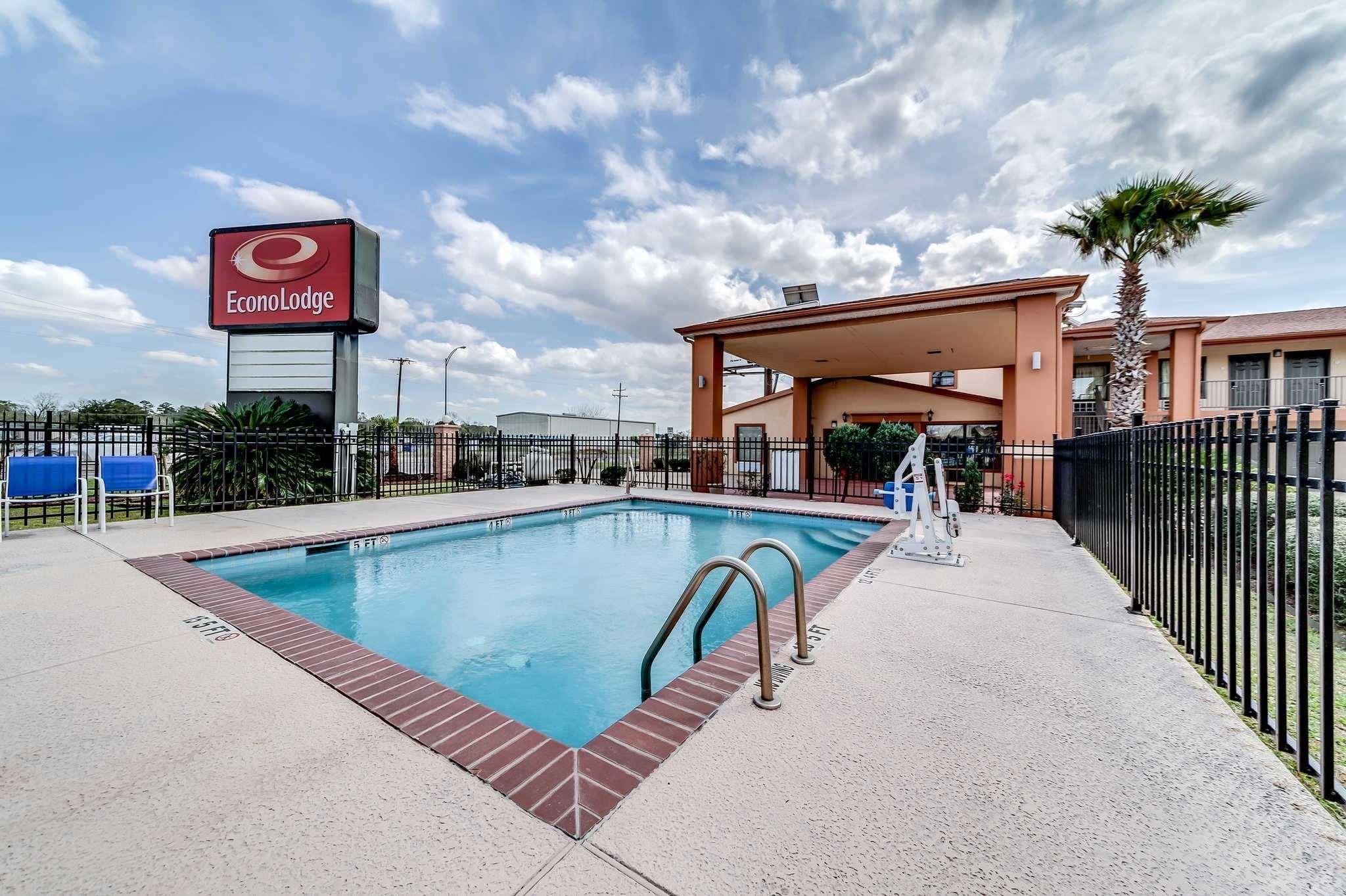 Econo Lodge Lake Charles University Area Eksteriør bilde